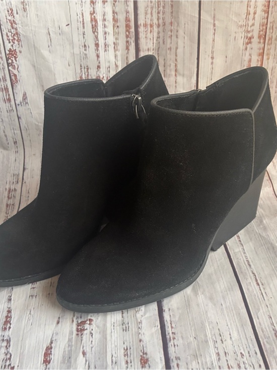 Toms Shoes - Toms Wear Good Suede Wedge Ankle Booties - Women's Size 7